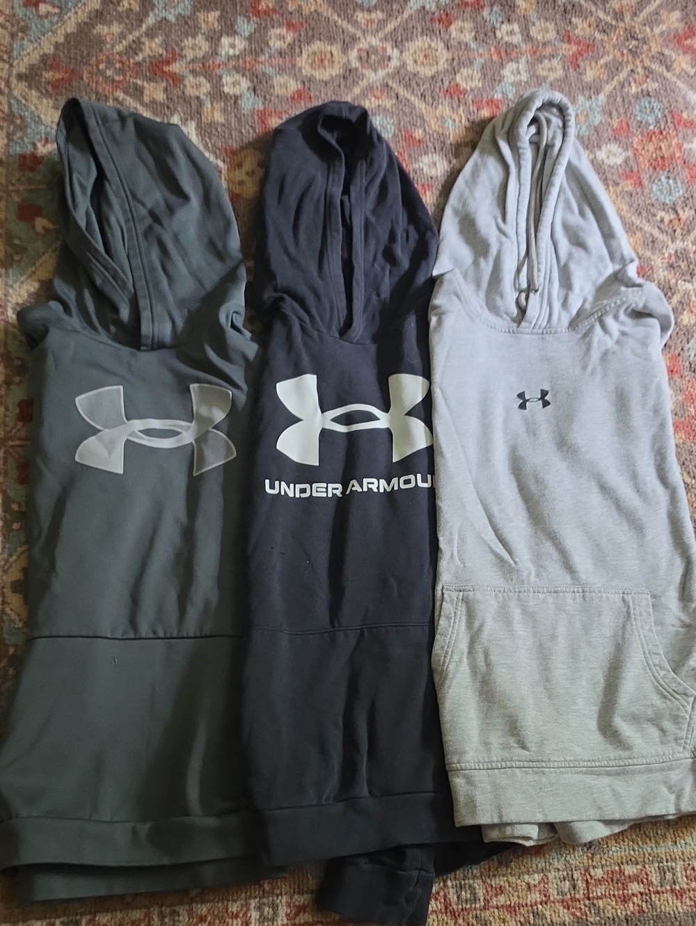 Under Armour Hoodies — Grey Black Heather Boys YXL